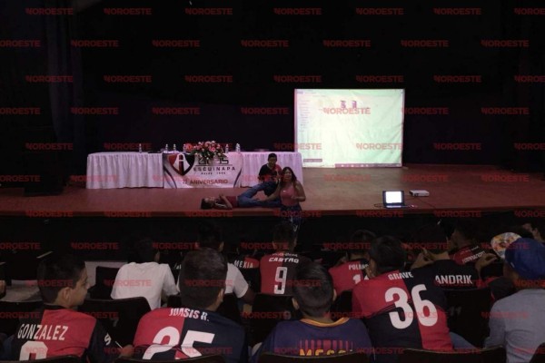 Login Sport, proyecto de Rafa Márquez, ofrece capacitación en Escuinapa