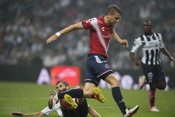 Santos Laguna compra a Julio Furch