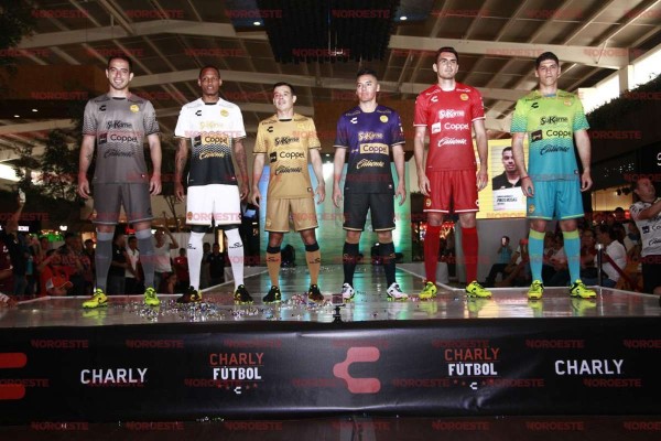 Presenta Dorados uniformes para el Apertura 2016