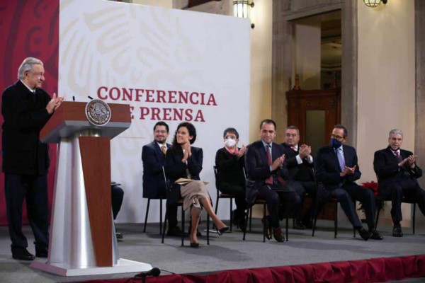 Coparmex, Canacintra y CNA rechazan acuerdo de algunos empresarios con Gobierno para 'outsourcing'