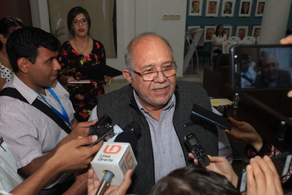 Periodista mazatleca acusa al Alcalde y a Jorge Contreras de intimidaciones