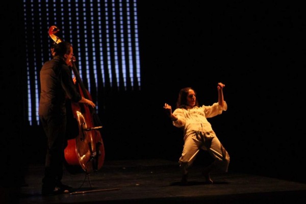 Ilumina la escena del TAP Karen de Luna en el Segundo Encuentro de Danza