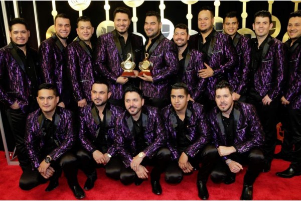 Se mide Banda MS contra Shakira, Maluma y J Balvin en los Latin American Music