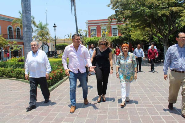 Ven riesgos de cancelación de Tianguis Turístico en Mazatlán