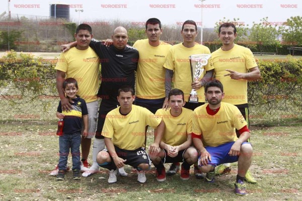 Corona Grupo Premier a sus campeones