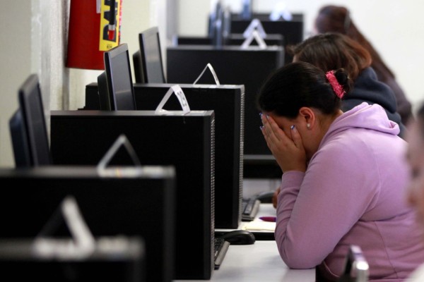 SEP redujo recursos para capacitar docentes al mismo tiempo que multiplicó su gasto en comunicación social