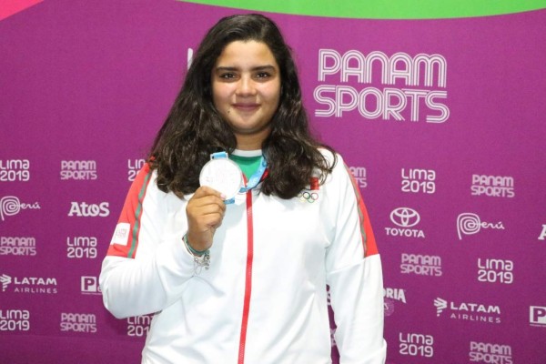 Da Andrea Maya Becerra presea de plata en tiro con arco