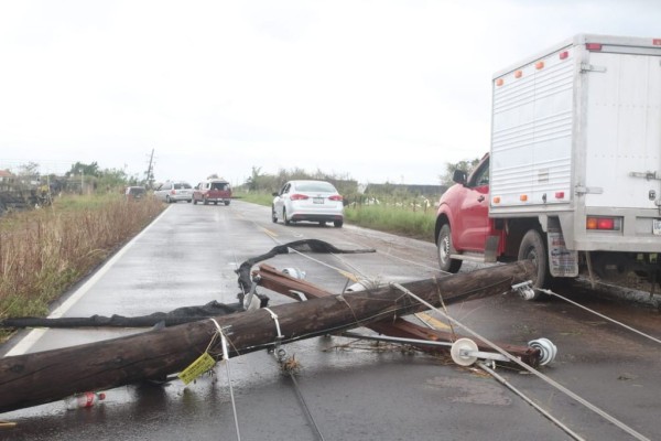 Se ensaña huracán Willa con Escuinapa