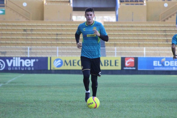 Edson Rivera es uno de los jugadores que vuelve a Atlas.