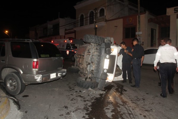En Mazatlán, mujer resulta lesionada en accidente vial