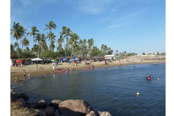 Las Lupitas es la playa preferida por visitantes