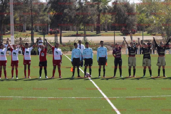 Abre Leonas actividad de la Liga Nacional Femenil Juvenil de Futbol en la Unidad Deportiva Toledo Corro