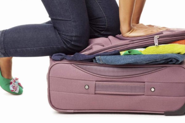Cómo saber el peso de mi maleta de mano sin báscula