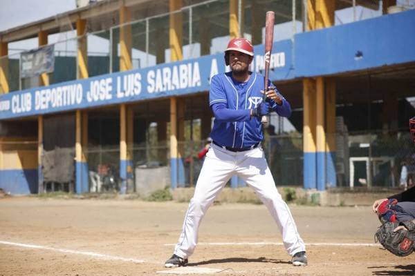 Itmaz se pone picudo y supera a Fedessp en el beisbol Burócrata Federal