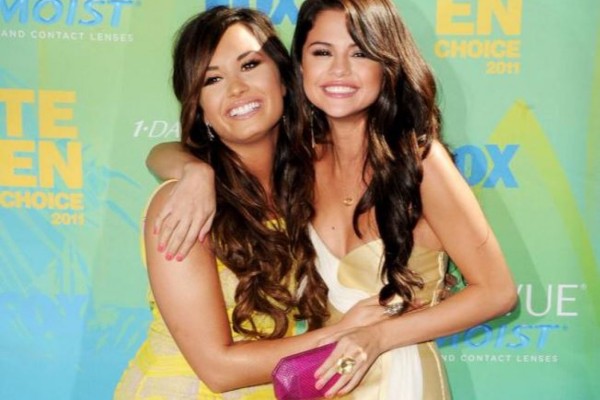 Demi Lovato y Selena Gomez.