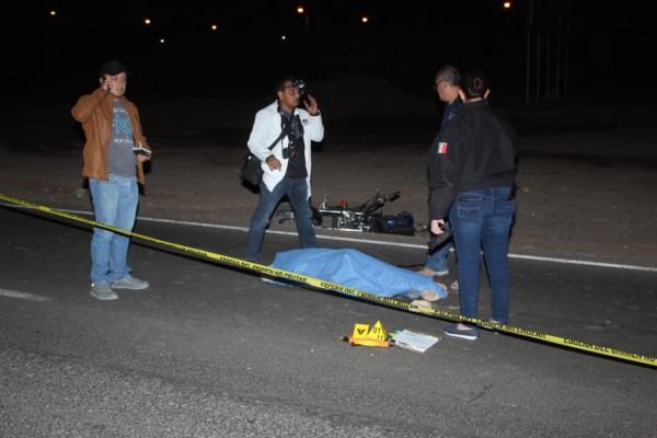 Fallece motociclista al ser atropellado por una camioneta en Culiacán