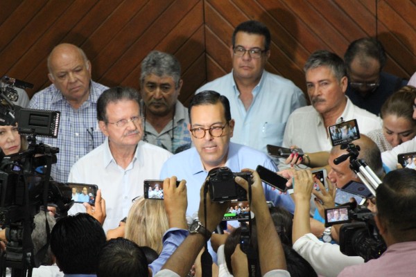 Definen autoridades seis acciones para atender a desplazados