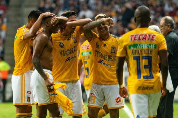 Tigres se mantiene en la cima tras empatar a un gol con Rayados