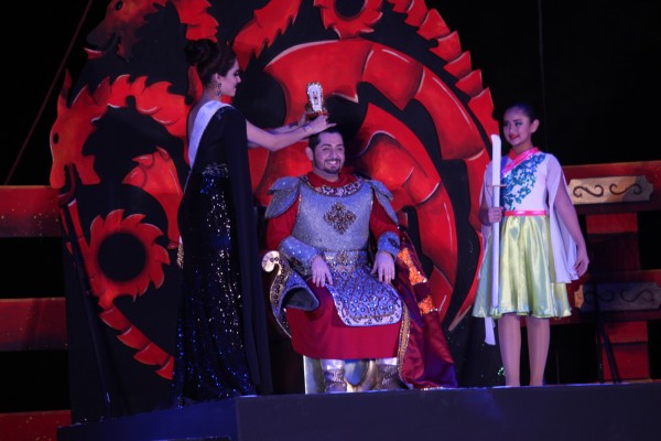 Reinan un samurái y ‘El Coyote’ en Mazatlán