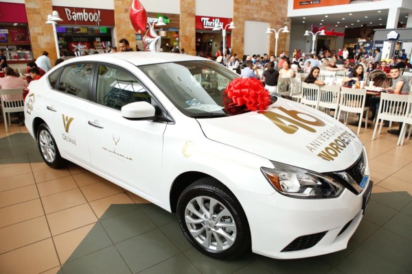 Es Eva Evelia Morales la suscriptora ganadora del Nissan Sentra 2019 en Culiacán