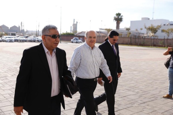 Ex Secretario de Malova, Armando Villarreal, arriba al juzgado
