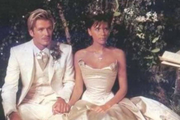 David y Victoria Beckham el día de su matrimonio.