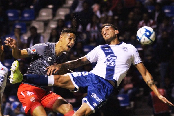 Puebla derrota por 3-0 al Necaxa.