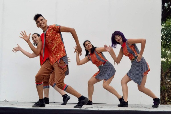 Athro's Danza Contemporánea se presentará en la Ciudad de México con la obra Diario de un viajero.