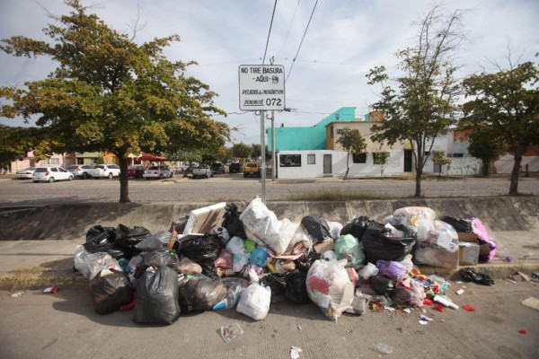 Basura en Mazatlán se acumula en calles por los ciudadanos