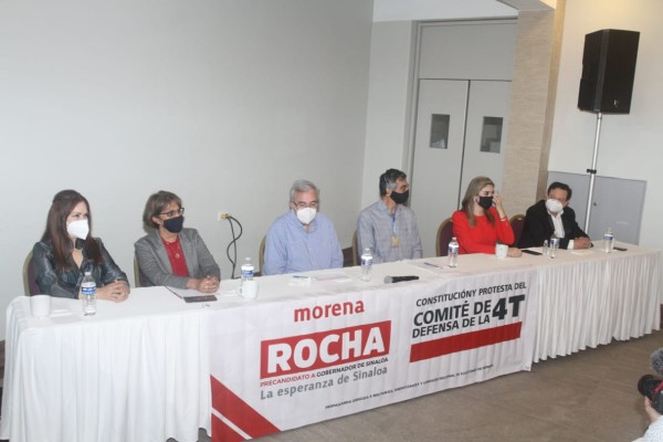 Rubén Rocha Moya muestra su 'fuerza' en Mazatlán