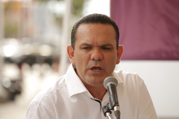 Se apunta Sergio Torres para la Gubernatura de Sinaloa