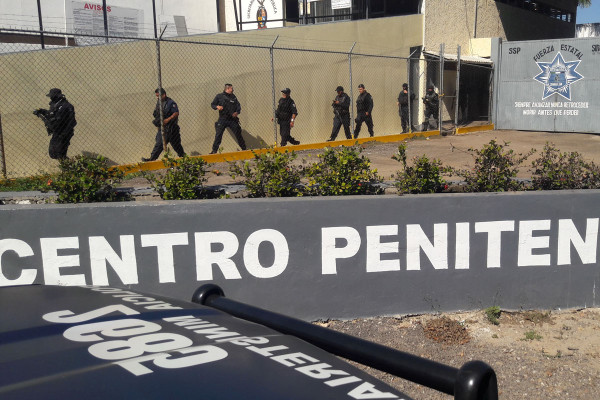 Dejan tres heridos dos riñas en Cecjude de Mazatlán