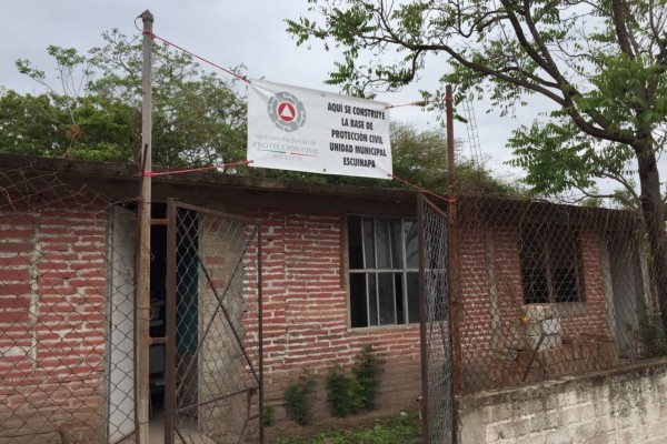 Siguen sin instalaciones dignas de protección civil en Escuinapa