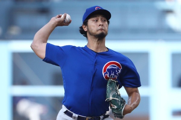 Yu Darvish exhibió su amplio arsenal de pitcheos.