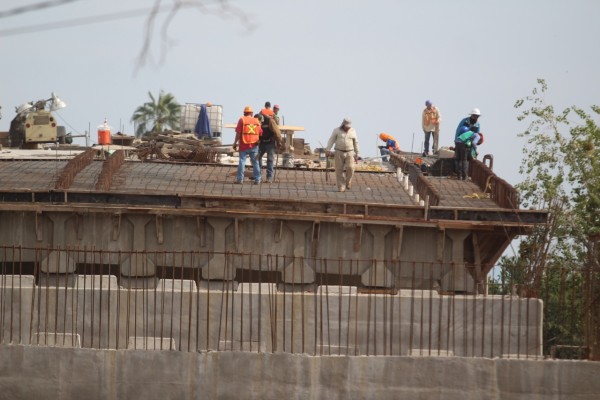 Plantean penalizar incumplimiento en pagos de obras públicas
