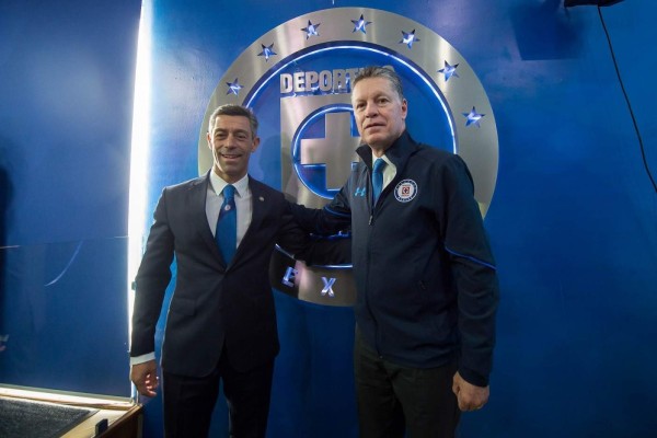 Ricardo Peláez es presentado en Cruz Azul como director deportivo