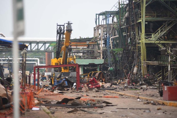 Inicia Pemex el despido ahora de 8 mil empleados