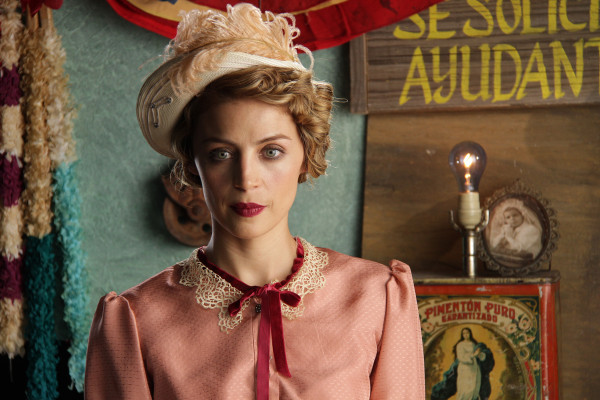 Entra Ilse Salas a 'El complot mongol'