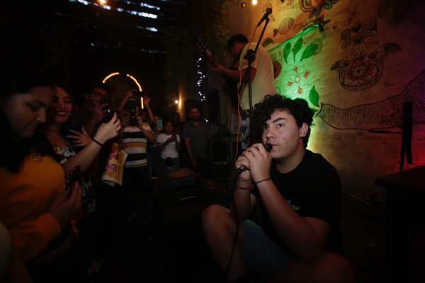 Ed Maverick sold out en el Centro Histórico de Mazatlán