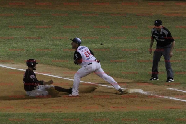 Los guindas amarran la serie.