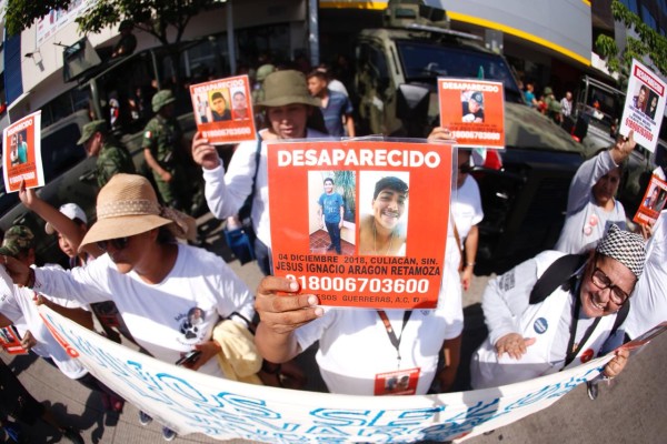 Como siempre, las autoridades indolentes de Sinaloa, queriéndonos reprimir: Sabuesos Guerreras