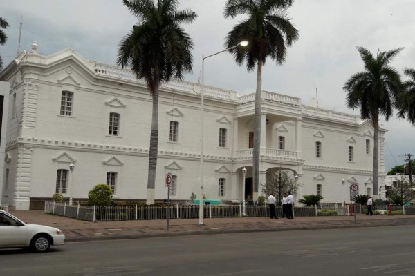 Pone Ayuntamiento de Culiacán en 'veremos' subastas de sus terrenos con valores millonarios