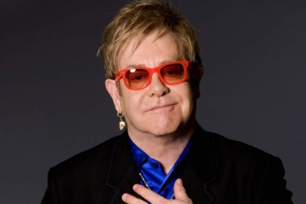 ¡Es definitivo! Elton John anuncia gira del adiós