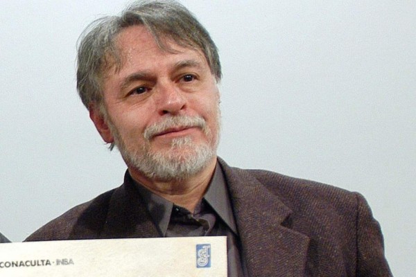 El poeta mexicano David Huerta gana el Premio FIL Guadalajara de Literatura en Lenguas Romances