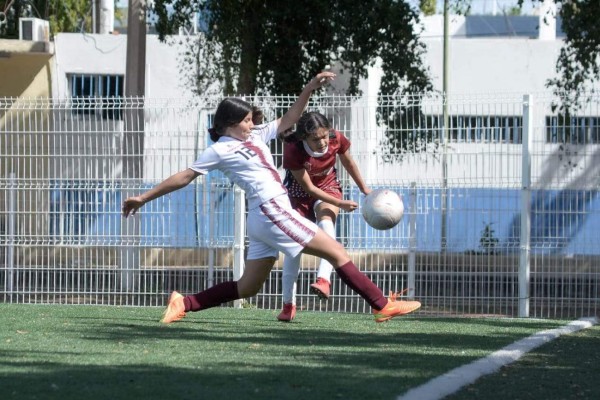 Culiacán y Mazatlán dominan el Estatal de Futbol Femenil