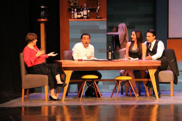 Obra de teatro Dos más dos llega a Mazatlán