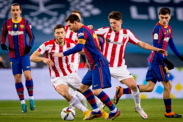 Lionel Messi poco pudo hacer para evitar un nuevo revés del Barcelona, ahora en la Supercopa de España.