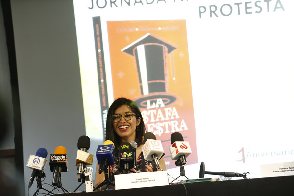 Presentan La Estafa Maestra en Culiacán