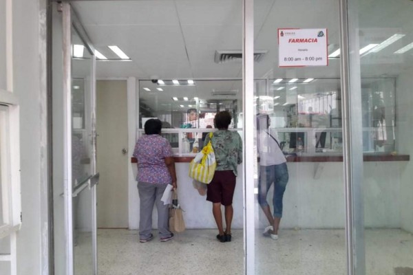 Hospital General de Mazatlán sí tiene medicamento, pero no suficiente, señalan