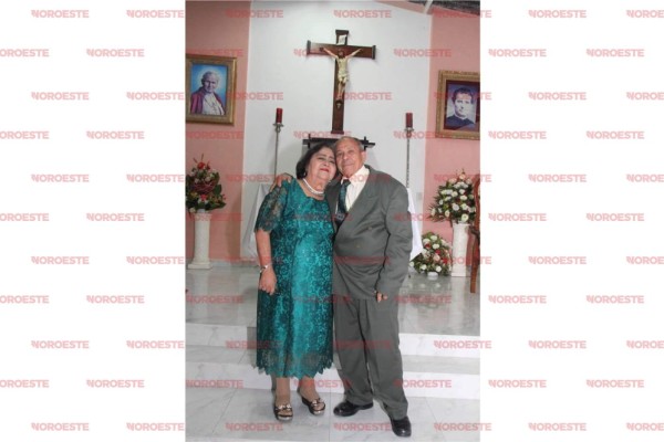 Jesús Castro y Raquel López celebran 55 años de amor/Escuinapa